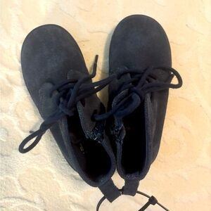 BOYS GAP navy blue suede side-zip shoes